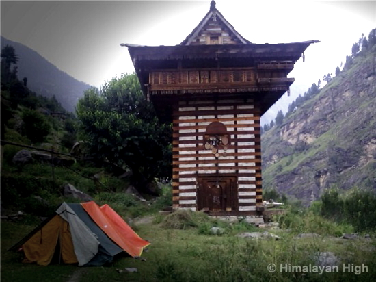 campsites in himalayas
