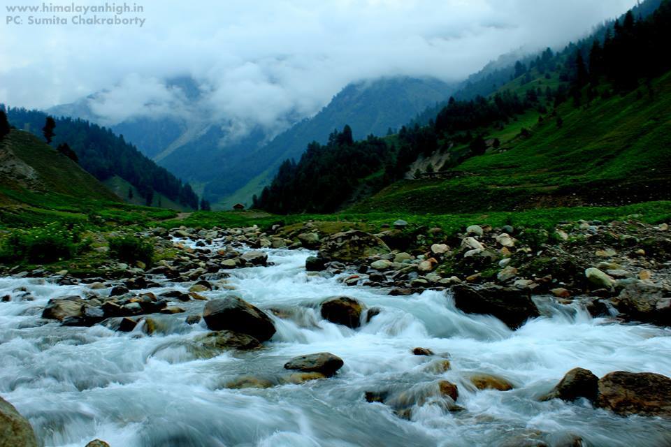  Kashmir Lakes Trek highlights 