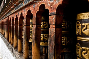 OrgBrandingNameForAlbumImages - Bhutan - The Land Of Dragon Description12