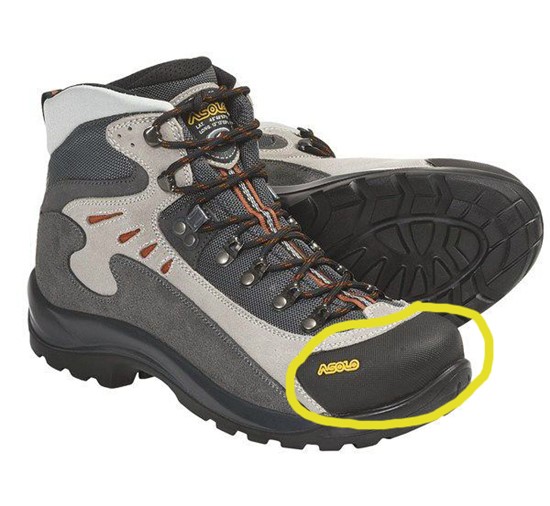 trekking shoe front rubber protection