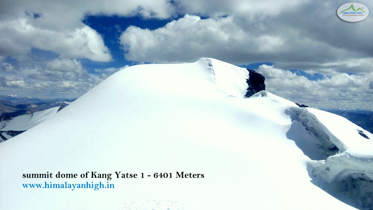summit dome of kang yatse 1