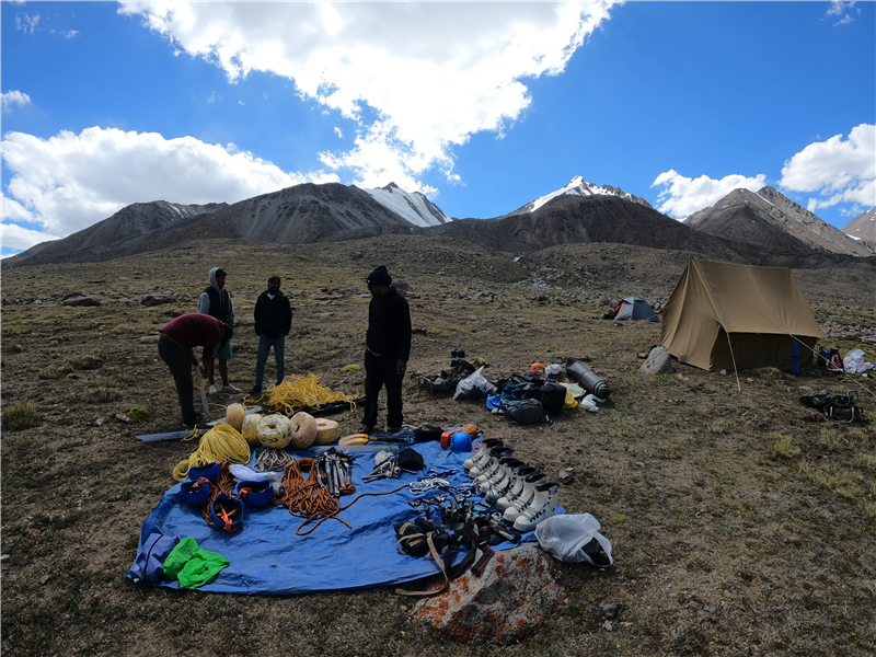  Himalayan High and the Climbing History of Chakula Peak 