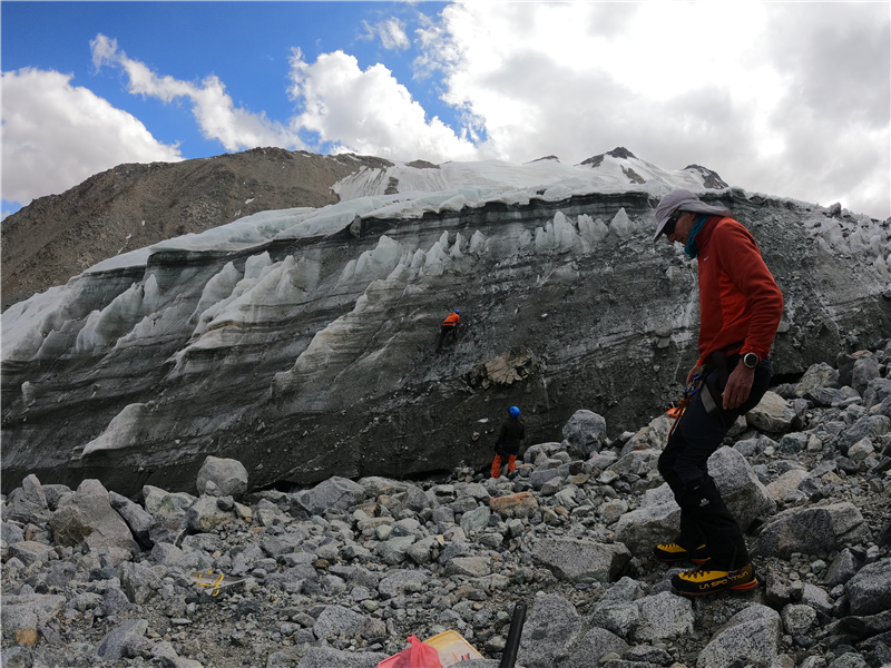  Mountaineering Training in Chakula Glacier 