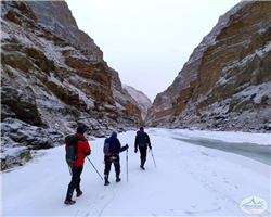 chadar-trek_chadar-trek-logolicious_20190206_214758.png