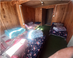 sandakphu-phalut-trek_sandakphu-phalut-trek-shared-bedroom.jpg