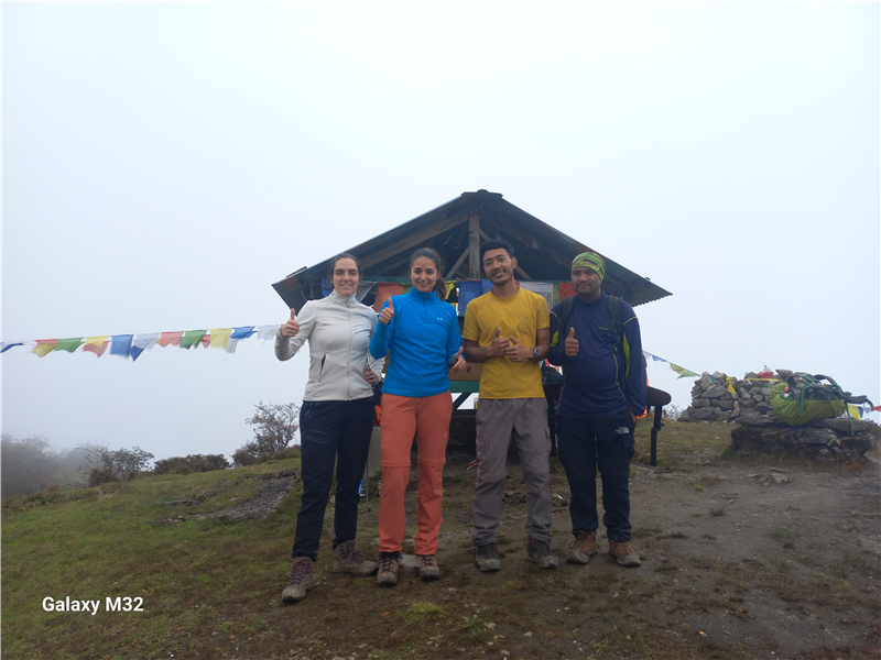  Foreigners on the Goechala Trek - Permits and Expectation Setting 