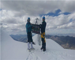 kang-yatse-1-climbing-expedition_kang-yatse-1-climbing-expedition-kang-yatse-1-team-himalayan-high.jpg