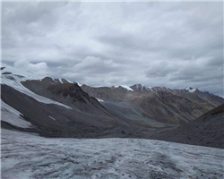 mentok-kangri-2-and-3-climbing-expedition_mentok-kangri-2-and-3-climbing-expedition-near-mentok-high-camp.jpg