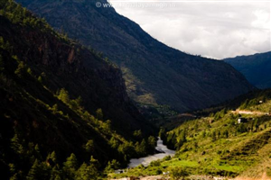 OrgBrandingNameForAlbumImages - Bhutan - The Land Of Dragon Description1