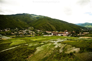OrgBrandingNameForAlbumImages - Bhutan - The Land Of Dragon Description15